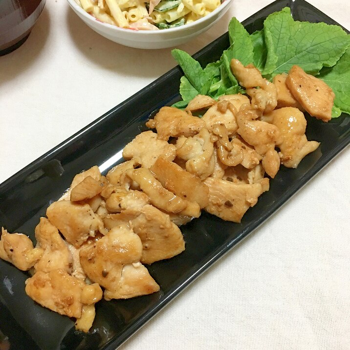 にんにくれもん醤油の薄切り鶏胸肉炒め♡